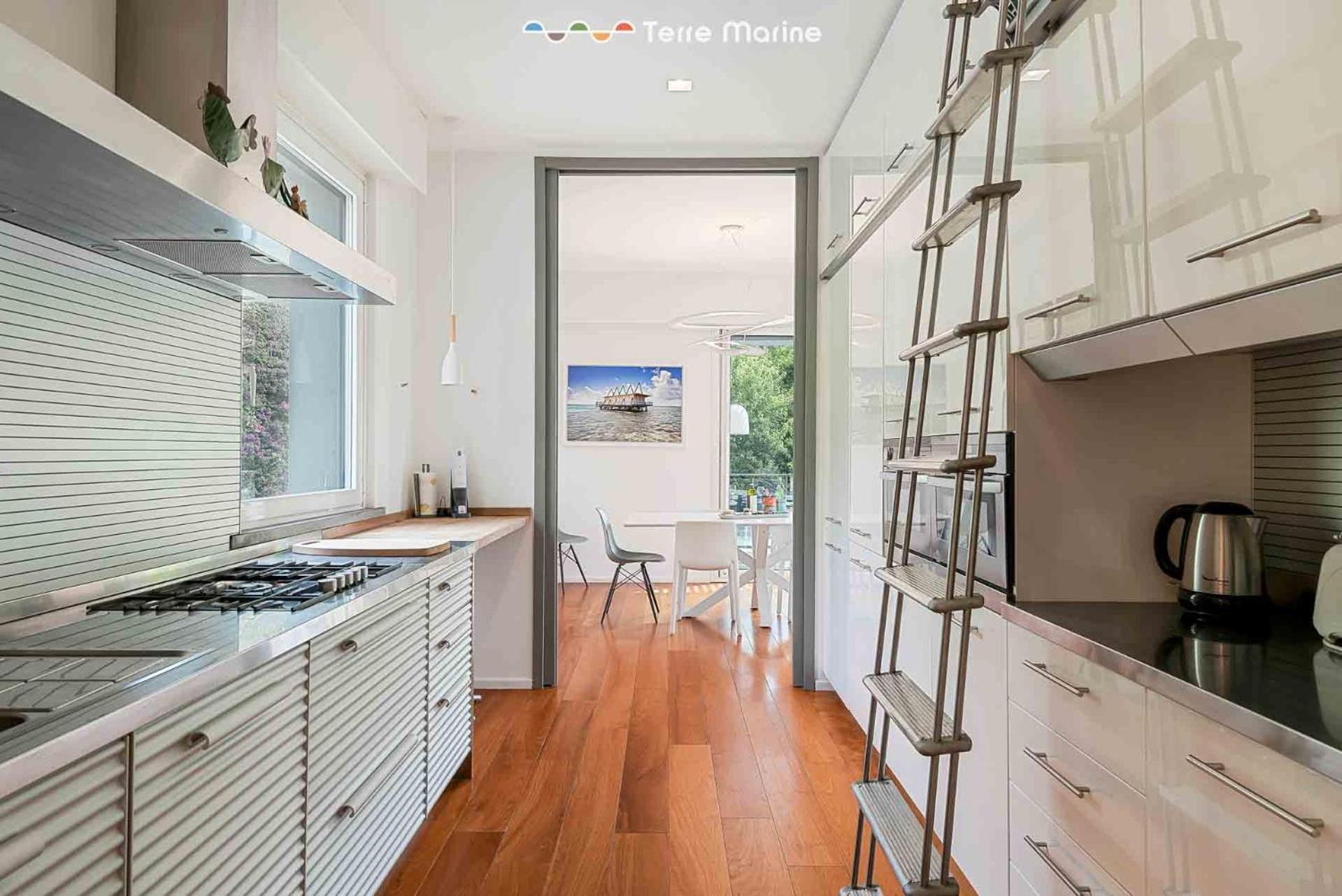 Bay View Home, Terremarine La Spezia