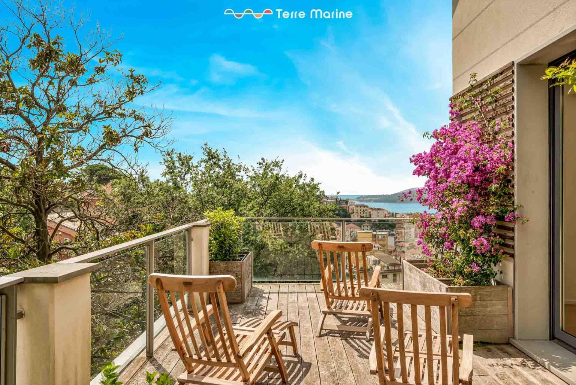 Bay View Home, Terremarine